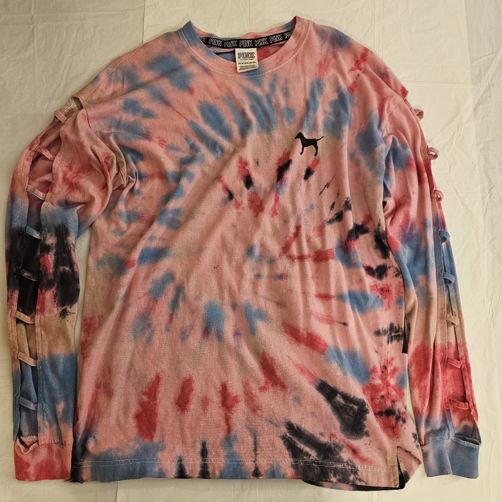 PINK Victoria's Secret tie dye long sleeve T-shirt size Xsmall